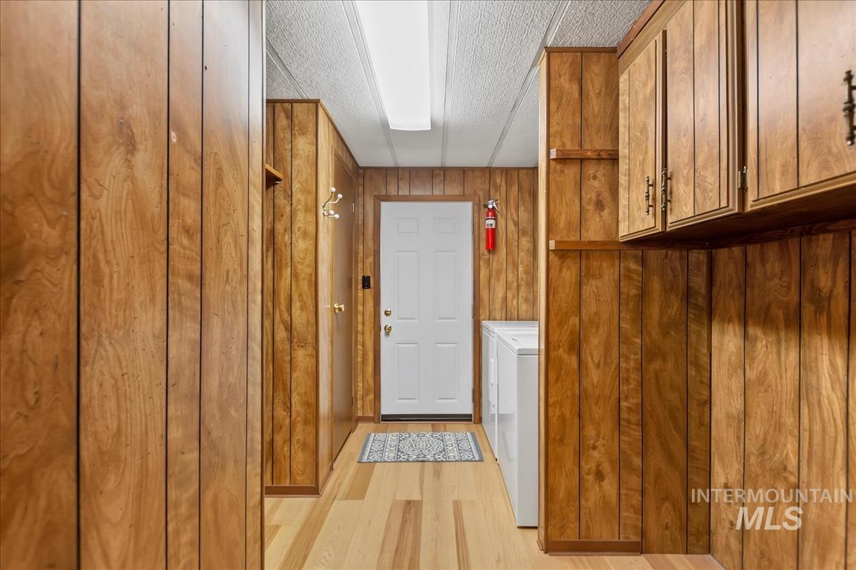 397 Silver City Dr., Boise, Idaho 83713, 3 Bedrooms, 2 Bathrooms, Residential For Sale, Price $174,900,MLS 98921580