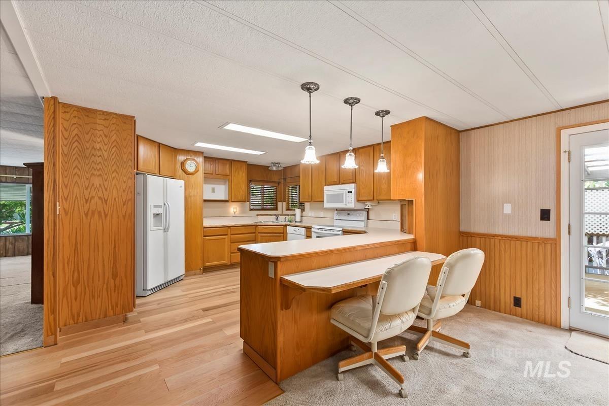 397 Silver City Dr., Boise, Idaho 83713, 3 Bedrooms, 2 Bathrooms, Residential For Sale, Price $174,900,MLS 98921580