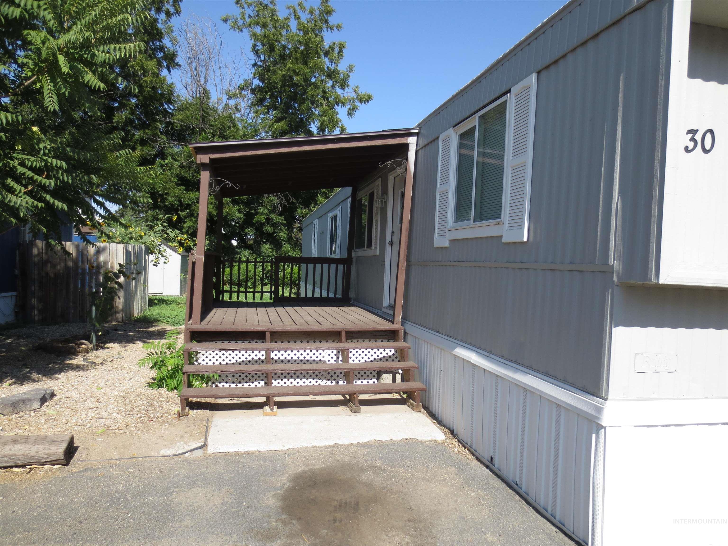 711 4th Ave N., Nampa, Idaho 83687, 2 Bedrooms, 1 Bathroom, Residential For Sale, Price $75,000,MLS 98921618