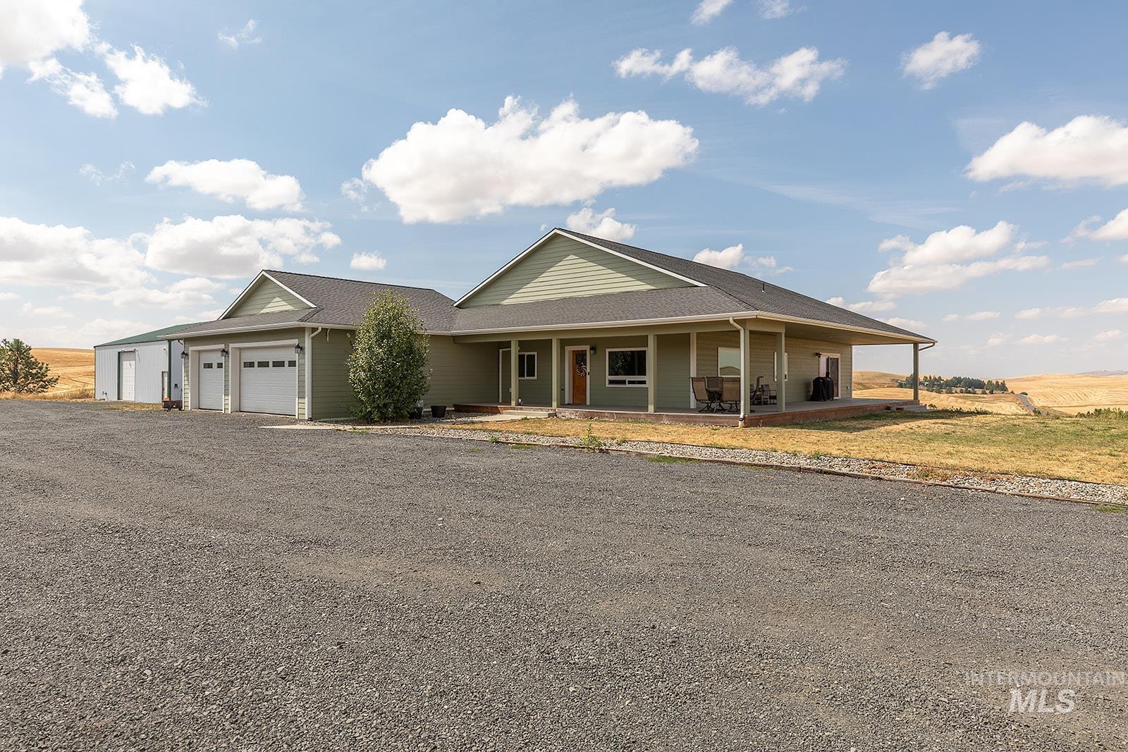 1031 Trestle Rd, Viola, Idaho 83872, 3 Bedrooms, 2 Bathrooms, Residential For Sale, Price $975,000,MLS 98921692