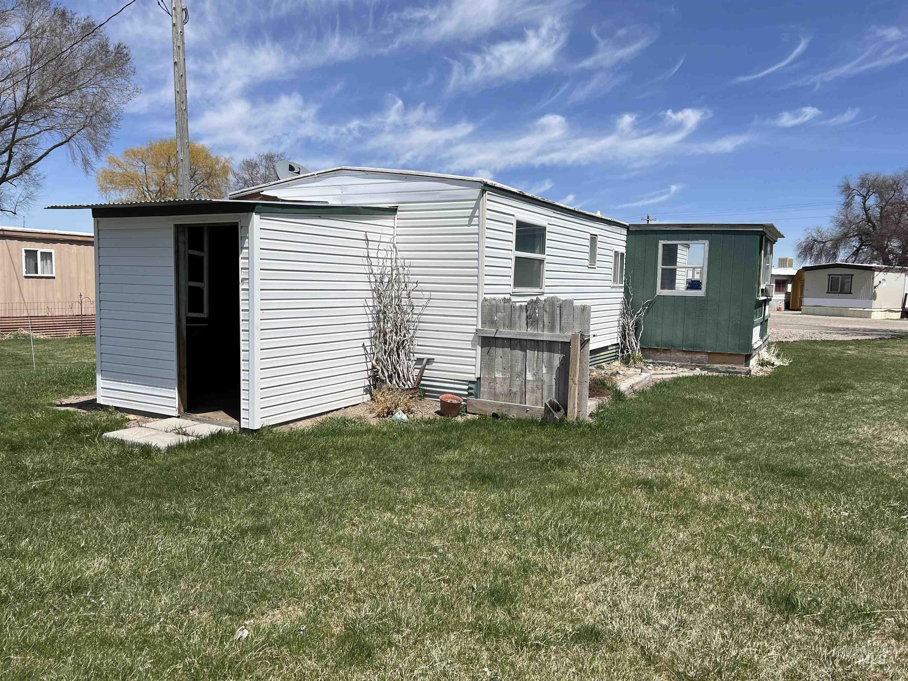 68 N Clark Street, Declo, Idaho 83323, 2 Bedrooms, 1 Bathroom, Residential For Sale, Price $52,000,MLS 98921723