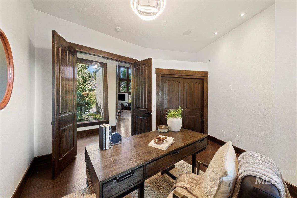 4545 S Rock Ranch Ln, Meridian, Idaho 83642, 5 Bedrooms, 4.5 Bathrooms, Residential For Sale, Price $3,425,000, 98921737