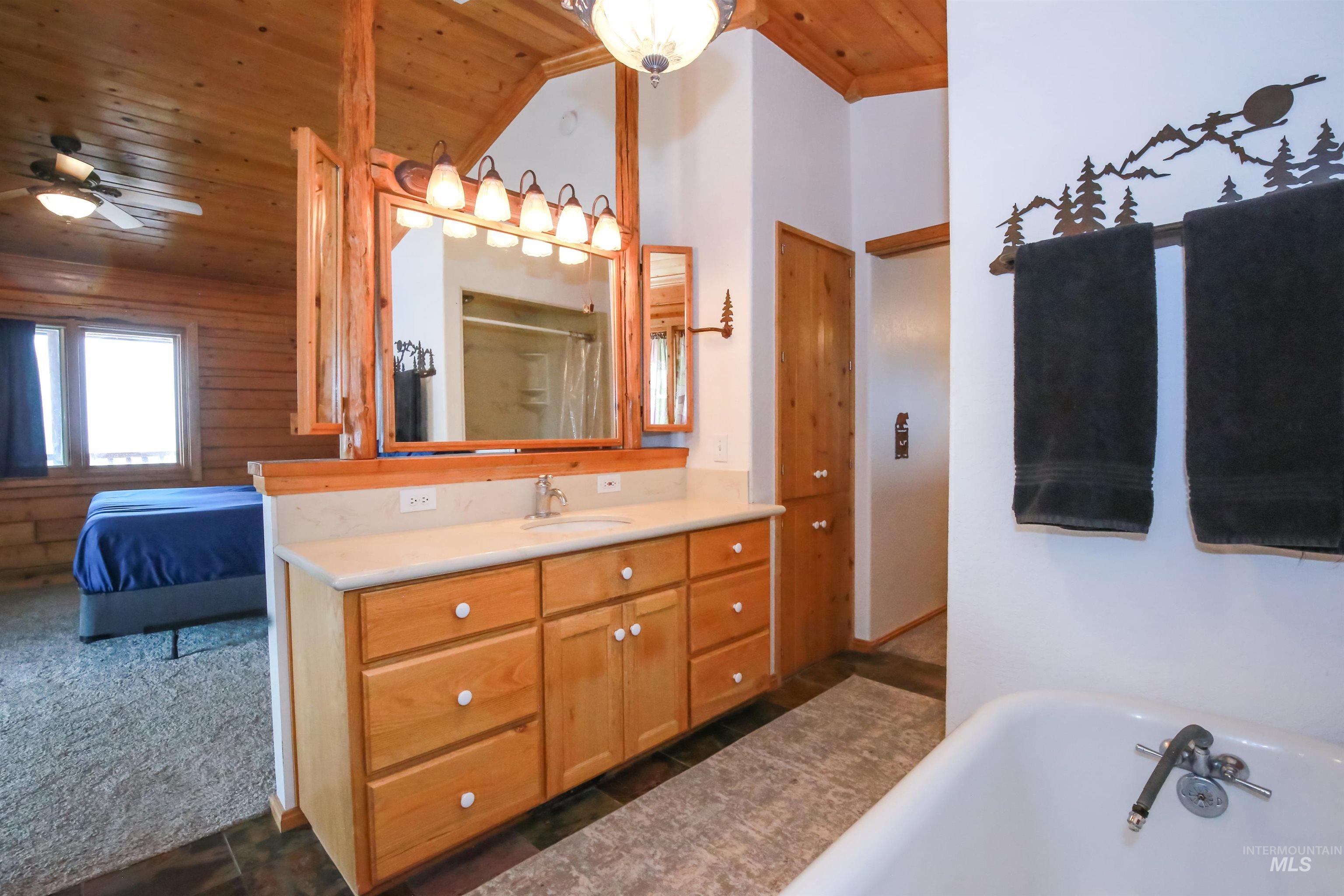 1642 Barlow Road, Vale, Oregon 97918, 3 Bedrooms, 3 Bathrooms, Farm & Ranch For Sale, Price $2,100,000, 98921789