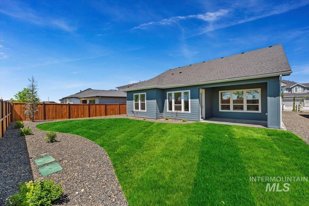 98 S Fusion Ave, Kuna, Idaho 83634, 3 Bedrooms, 2 Bathrooms, Residential For Sale, Price $649,800,MLS 98921852