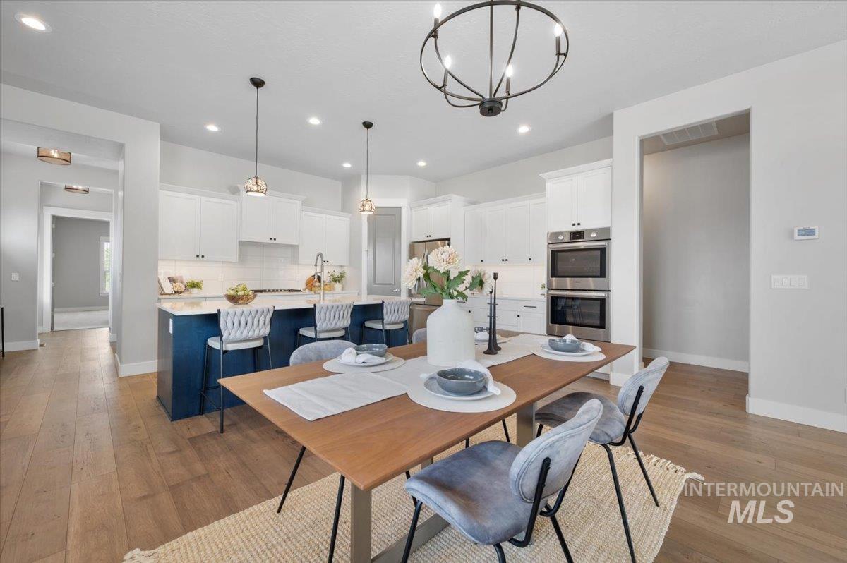 4238 E Awbrey, Meridian, Idaho 83642, 3 Bedrooms, 3 Bathrooms, Rental For Rent, Price $2,850, 98921869