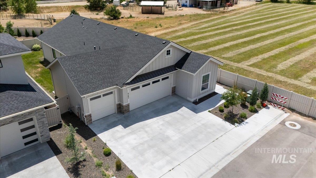 4238 E Awbrey, Meridian, Idaho 83642, 3 Bedrooms, 3 Bathrooms, Rental For Rent, Price $2,850, 98921869