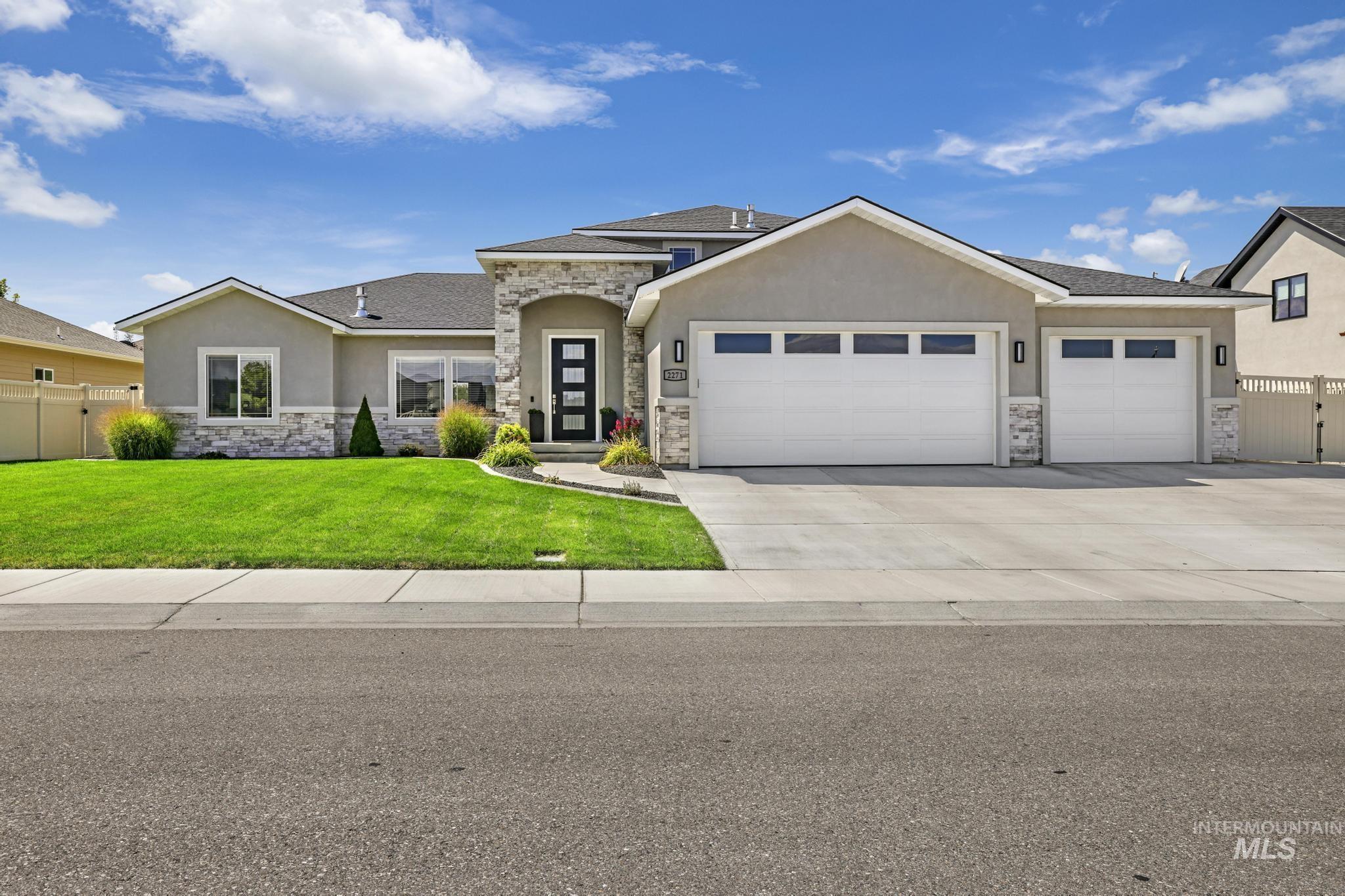 2271 Settlers Ridge Trail, Twin Falls, Idaho 83301, 5 Bedrooms, 3 Bathrooms, Residential For Sale, Price $699,900,MLS 98921904