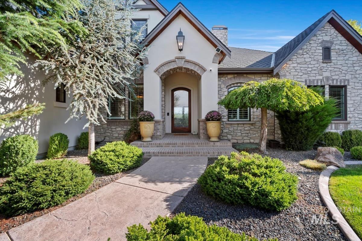 262 E Laguna Shore Dr., Eagle, Idaho 83616, 4 Bedrooms, 3.5 Bathrooms, Residential For Sale, Price $3,198,000, 98921912
