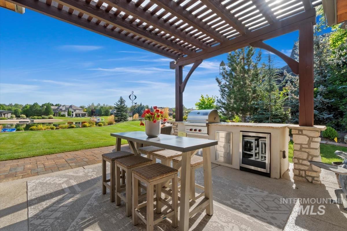 262 E Laguna Shore Dr., Eagle, Idaho 83616, 4 Bedrooms, 3.5 Bathrooms, Residential For Sale, Price $3,198,000, 98921912