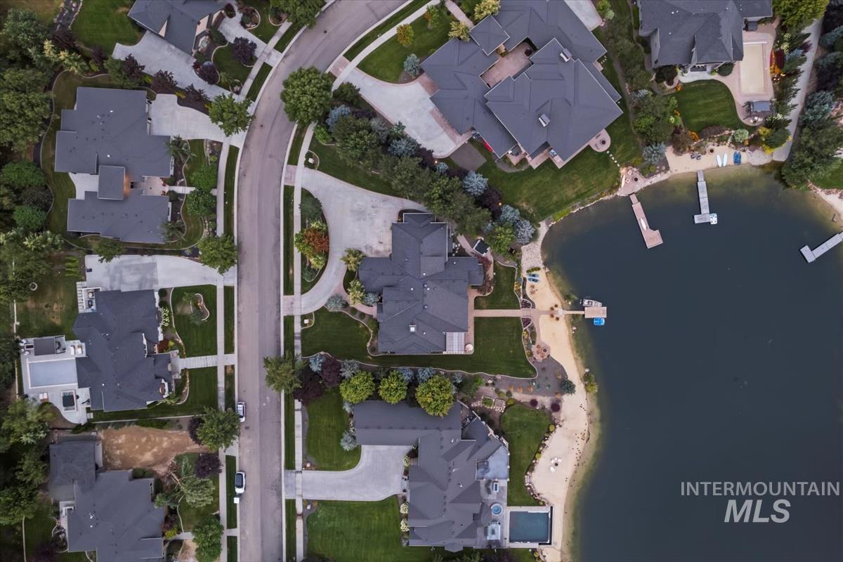 262 E Laguna Shore Dr., Eagle, Idaho 83616, 4 Bedrooms, 3.5 Bathrooms, Residential For Sale, Price $3,198,000, 98921912