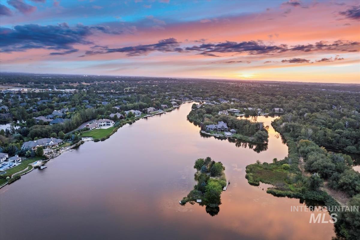 262 E Laguna Shore Dr., Eagle, Idaho 83616, 4 Bedrooms, 3.5 Bathrooms, Residential For Sale, Price $3,198,000, 98921912
