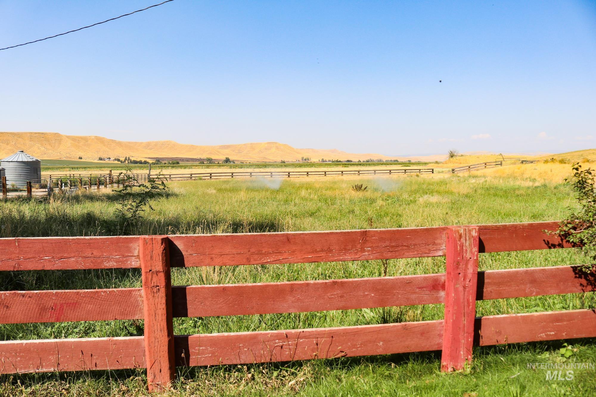 7348 Bluff Rd, New Plymouth, Idaho 83655, 2 Bedrooms, 2 Bathrooms, Farm & Ranch For Sale, Price $2,400,000, 98921917