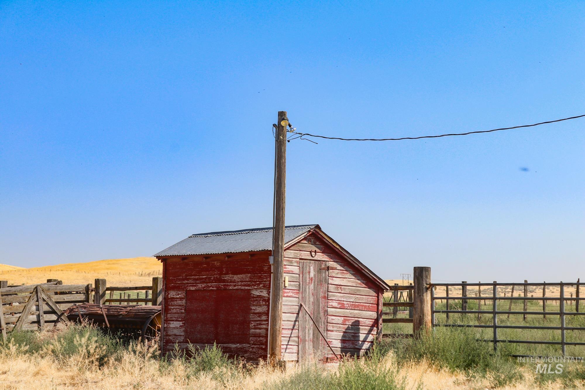 7348 Bluff Rd, New Plymouth, Idaho 83655, 2 Bedrooms, 2 Bathrooms, Farm & Ranch For Sale, Price $2,400,000, 98921917