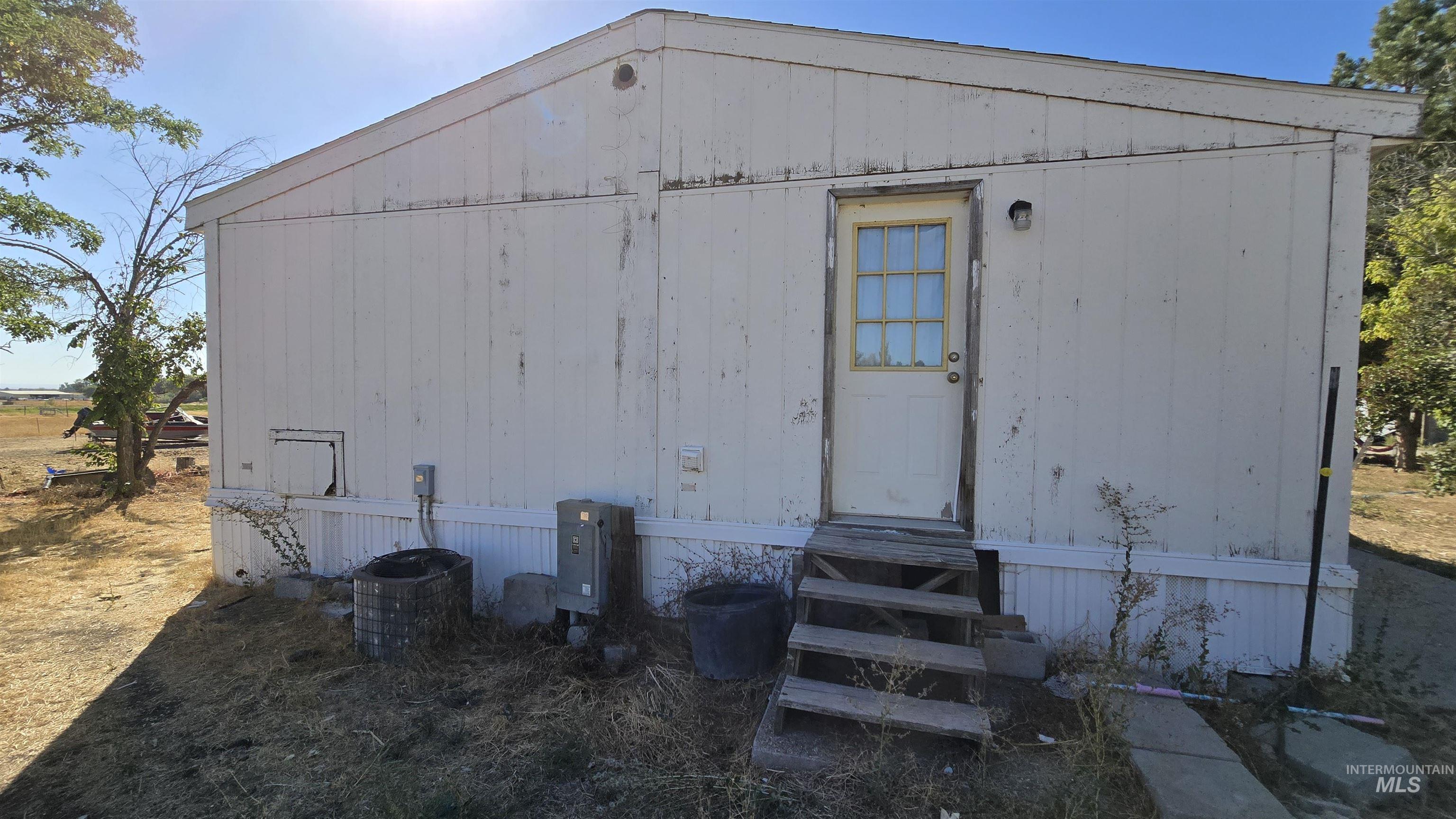 113 E 400 N, Jerome, Idaho 83338, 3 Bedrooms, 1 Bathroom, Residential For Sale, Price $20,000, 98921922