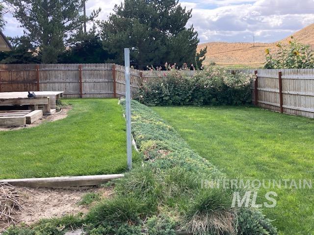 5608 Hwy 201, Ontario, Oregon 97914, 4 Bedrooms, 2 Bathrooms, Residential For Sale, Price $839,000,MLS 98921926