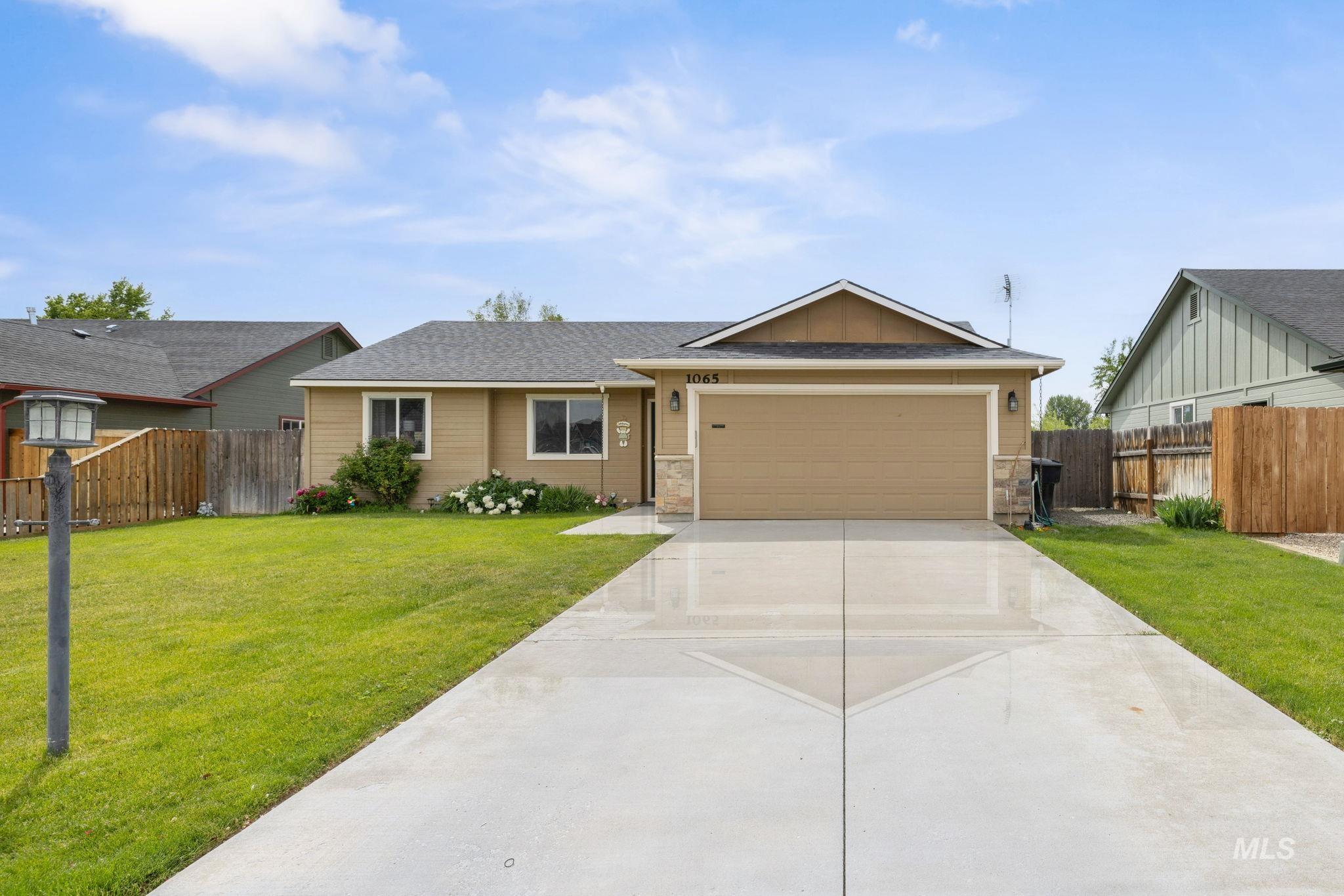 1065 W 11th, Weiser, Idaho 83672, 3 Bedrooms, 2 Bathrooms, Residential For Sale, Price $325,400,MLS 98921936