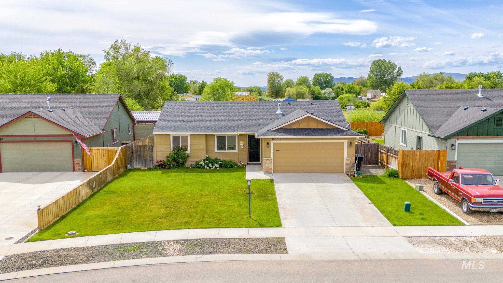 1065 W 11th, Weiser, Idaho 83672, 3 Bedrooms, 2 Bathrooms, Residential For Sale, Price $325,400,MLS 98921936