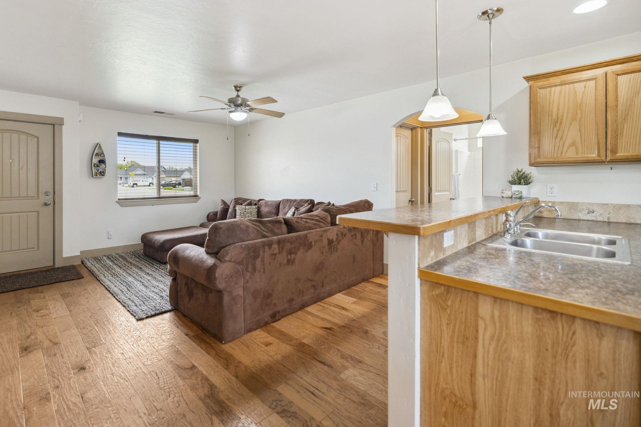 1065 W 11th, Weiser, Idaho 83672, 3 Bedrooms, 2 Bathrooms, Residential For Sale, Price $325,400,MLS 98921936