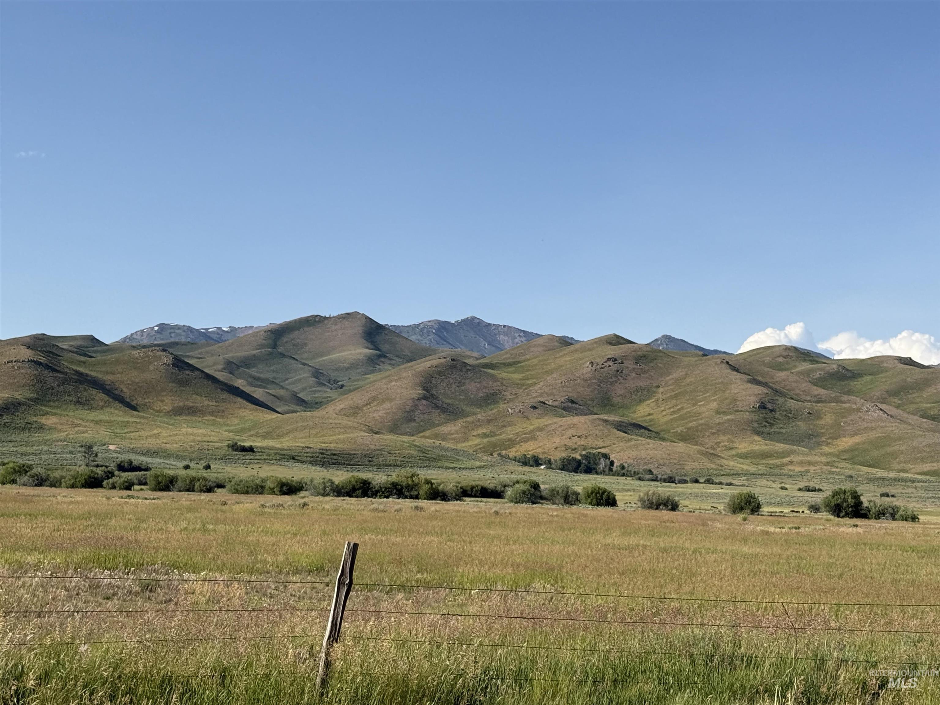 1020 W 200 N, Fairfield, Idaho 83327-0000, Land For Sale, Price $169,900, 98922031