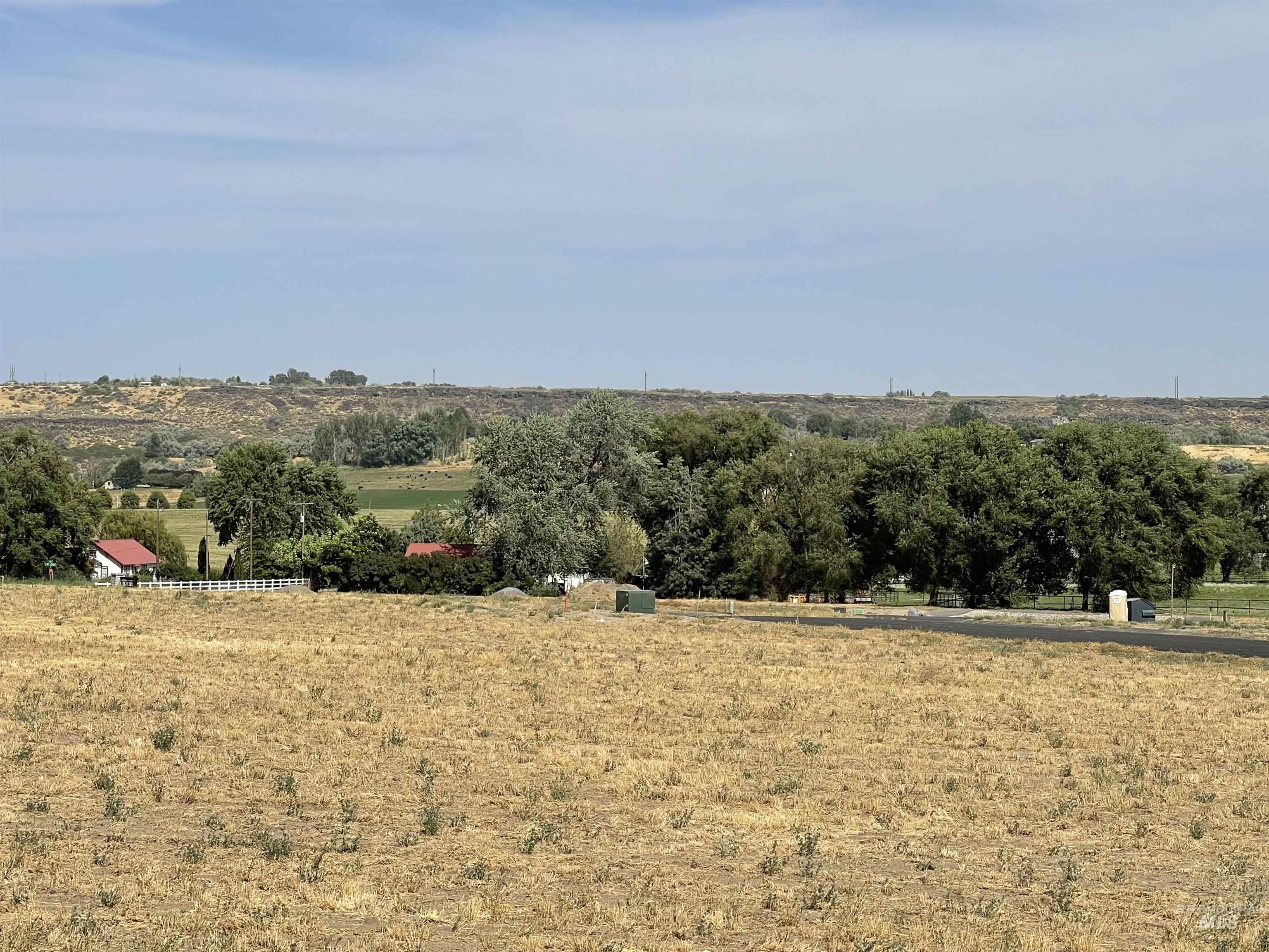 6 Blue Spruce, Hagerman, Idaho 83332, 3 Bedrooms, 2 Bathrooms, Residential For Sale, Price $88,500, 98922037