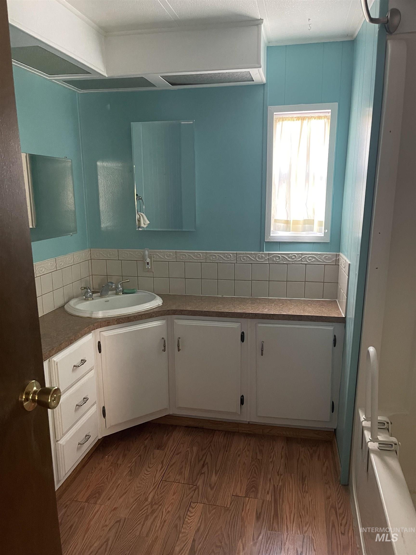 6 Blue Spruce, Hagerman, Idaho 83332, 3 Bedrooms, 2 Bathrooms, Residential For Sale, Price $88,500, 98922037