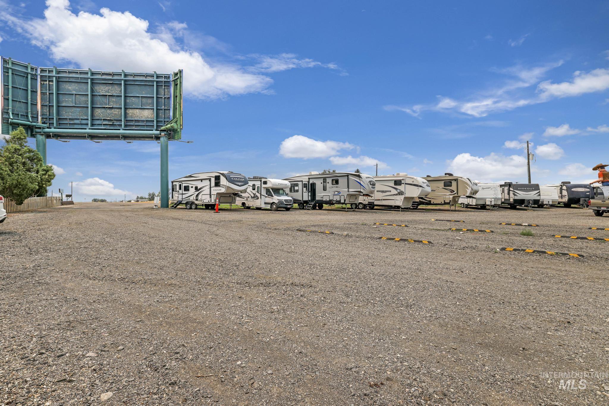 1894/1896 Frontage Rd N, Wendell, Idaho 83355, Business/Commercial For Sale, Price $1,290,000, 98922061