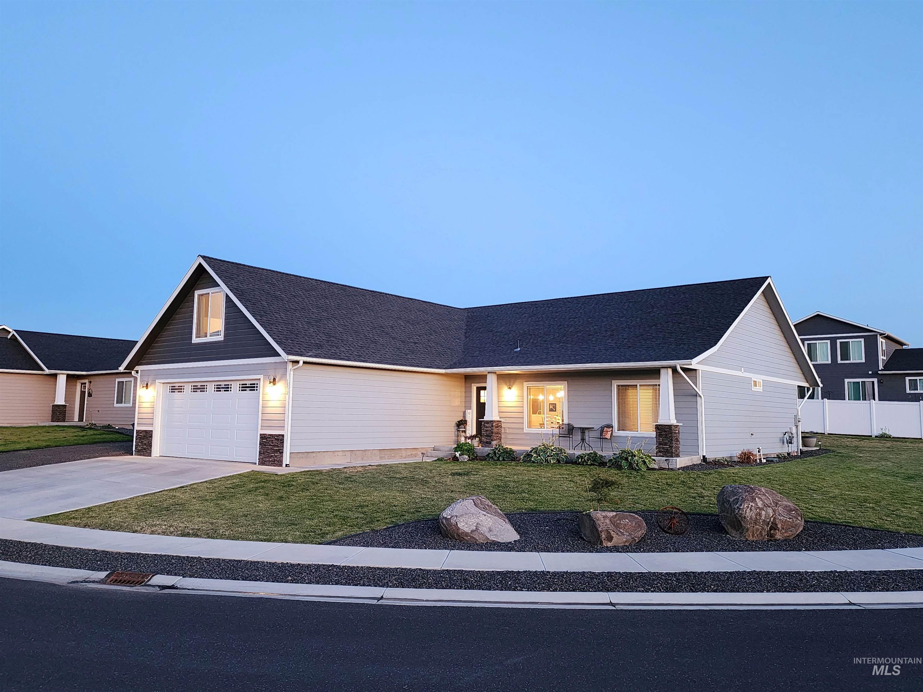 1522 Frontier Drive, Lewiston, Idaho 83501, 3 Bedrooms, 2 Bathrooms, Residential For Sale, Price $539,900,MLS 98922070