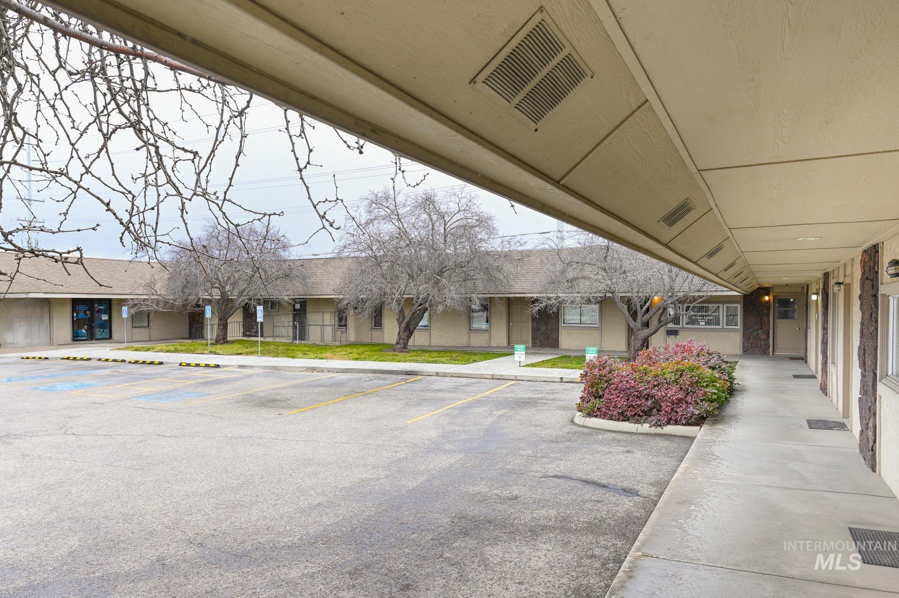 40 W Franklin Rd, Meridian, Idaho 83642, Business/Commercial For Sale, Price $1,035,000, 98922082