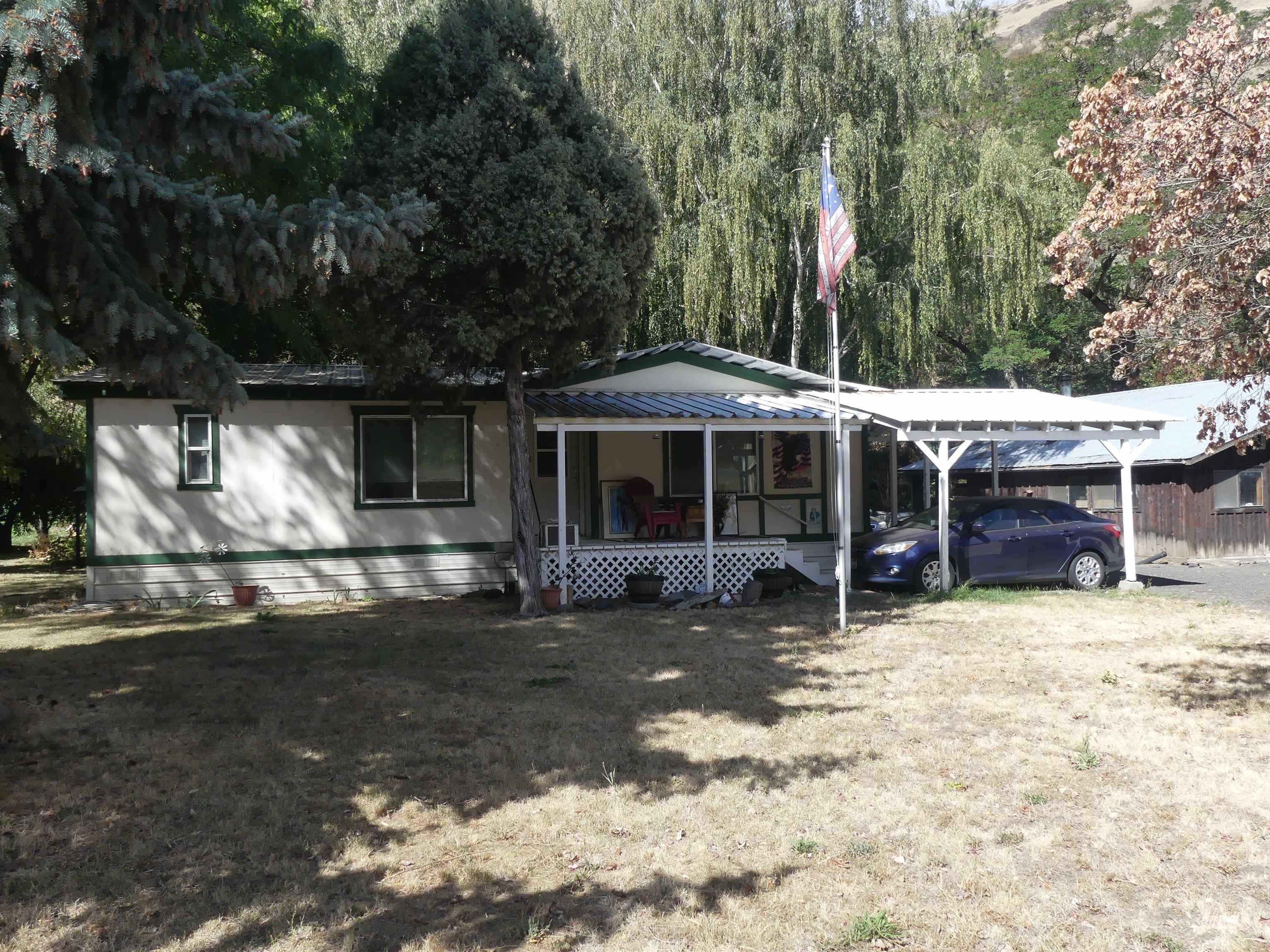 1803 SH-3, Juliaetta, Idaho 83535, 2 Bedrooms, 2 Bathrooms, Residential For Sale, Price $60,000,MLS 98922111