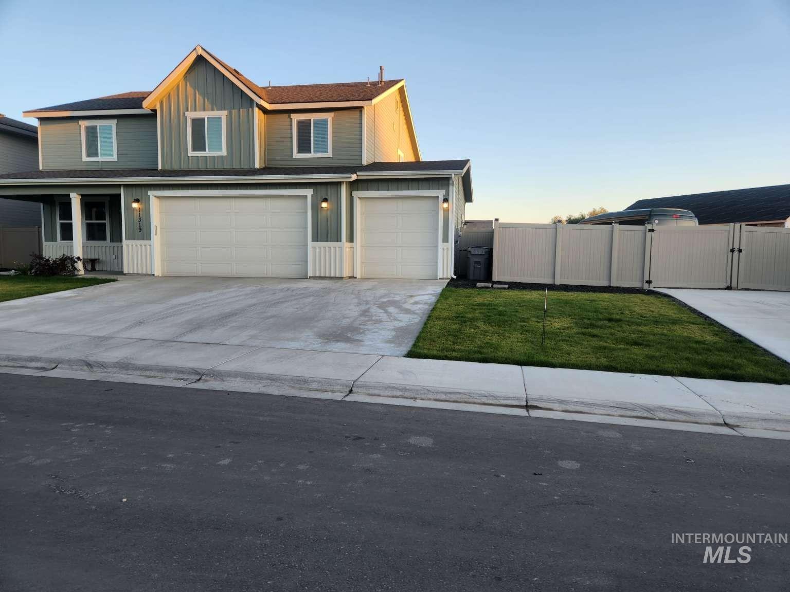 11319 Aspen Hill Dr, Caldwell, Idaho 83605, 4 Bedrooms, 3 Bathrooms, Residential For Sale, Price $498,888,MLS 98922146