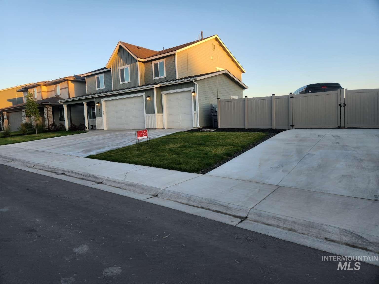 11319 Aspen Hill Dr, Caldwell, Idaho 83605, 4 Bedrooms, 3 Bathrooms, Residential For Sale, Price $498,888,MLS 98922146