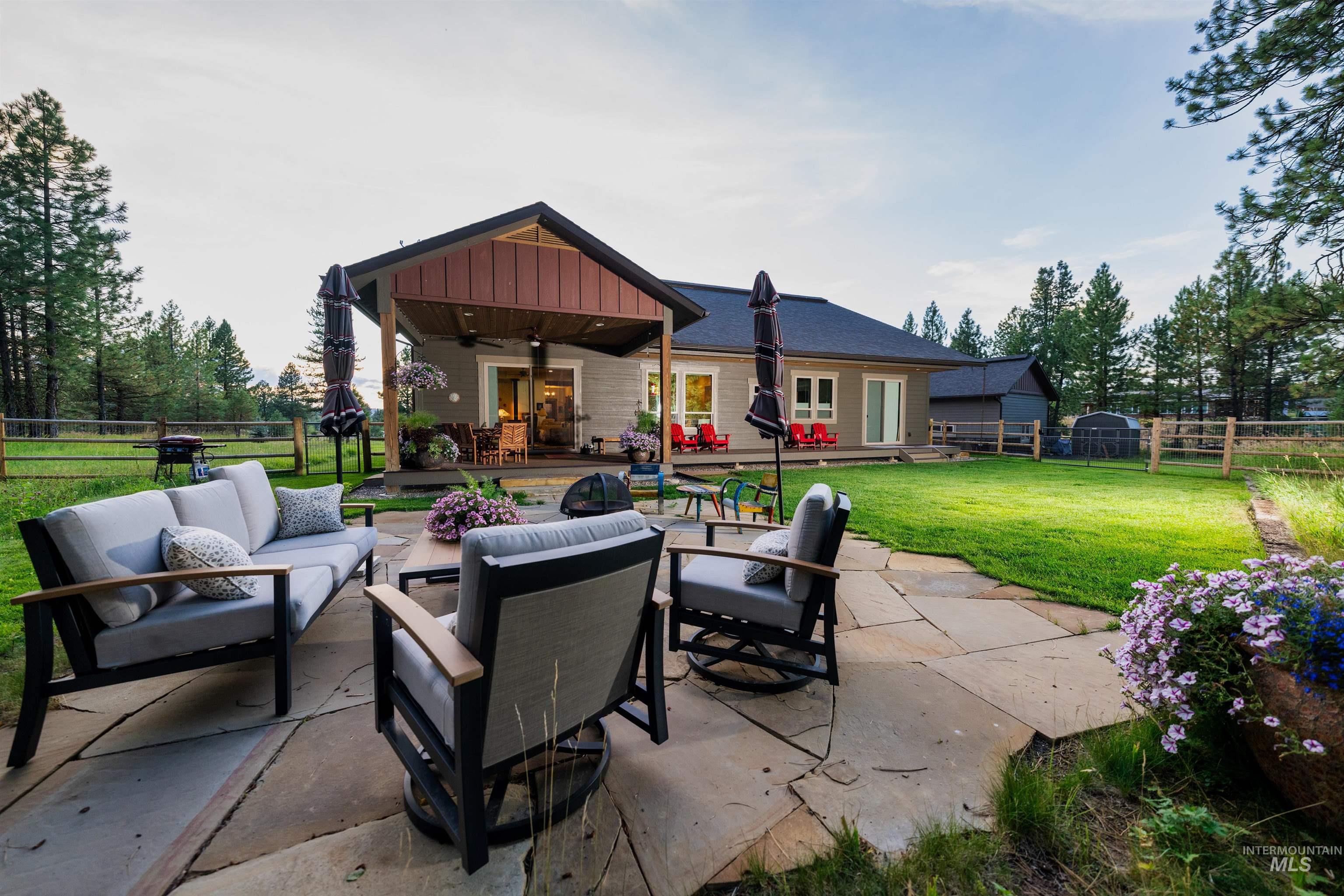 687 Fox Ridge Ln, McCall, Idaho 83638, 3 Bedrooms, 2 Bathrooms, Residential For Sale, Price $1,235,000,MLS 98922266