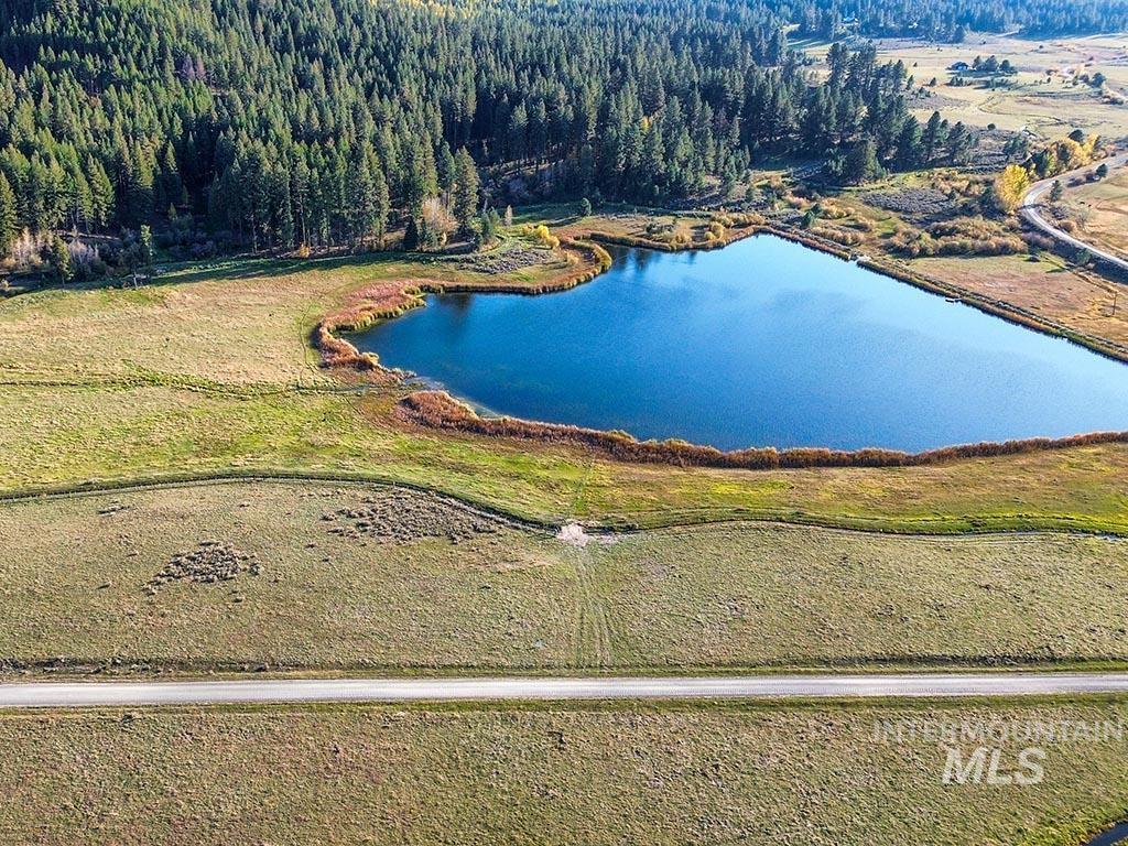 11 Hall Ln, Cascade, Idaho 83611, Land For Sale, Price $415,900,MLS 98922320