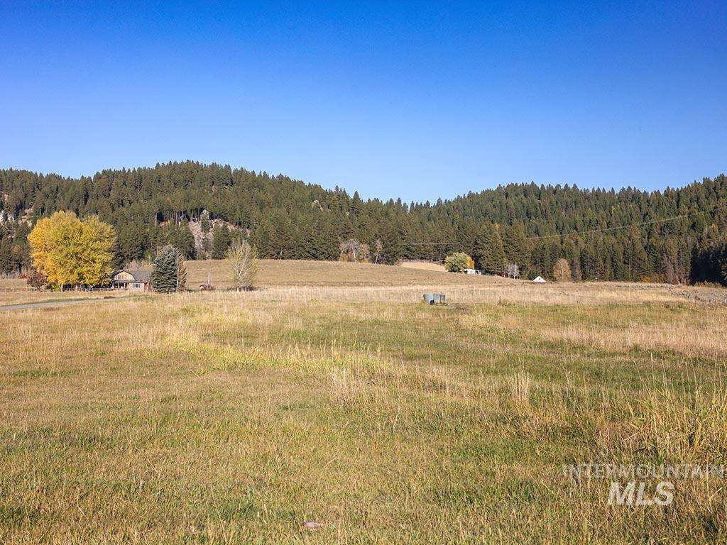 11 Hall Ln, Cascade, Idaho 83611, Land For Sale, Price $415,900,MLS 98922320