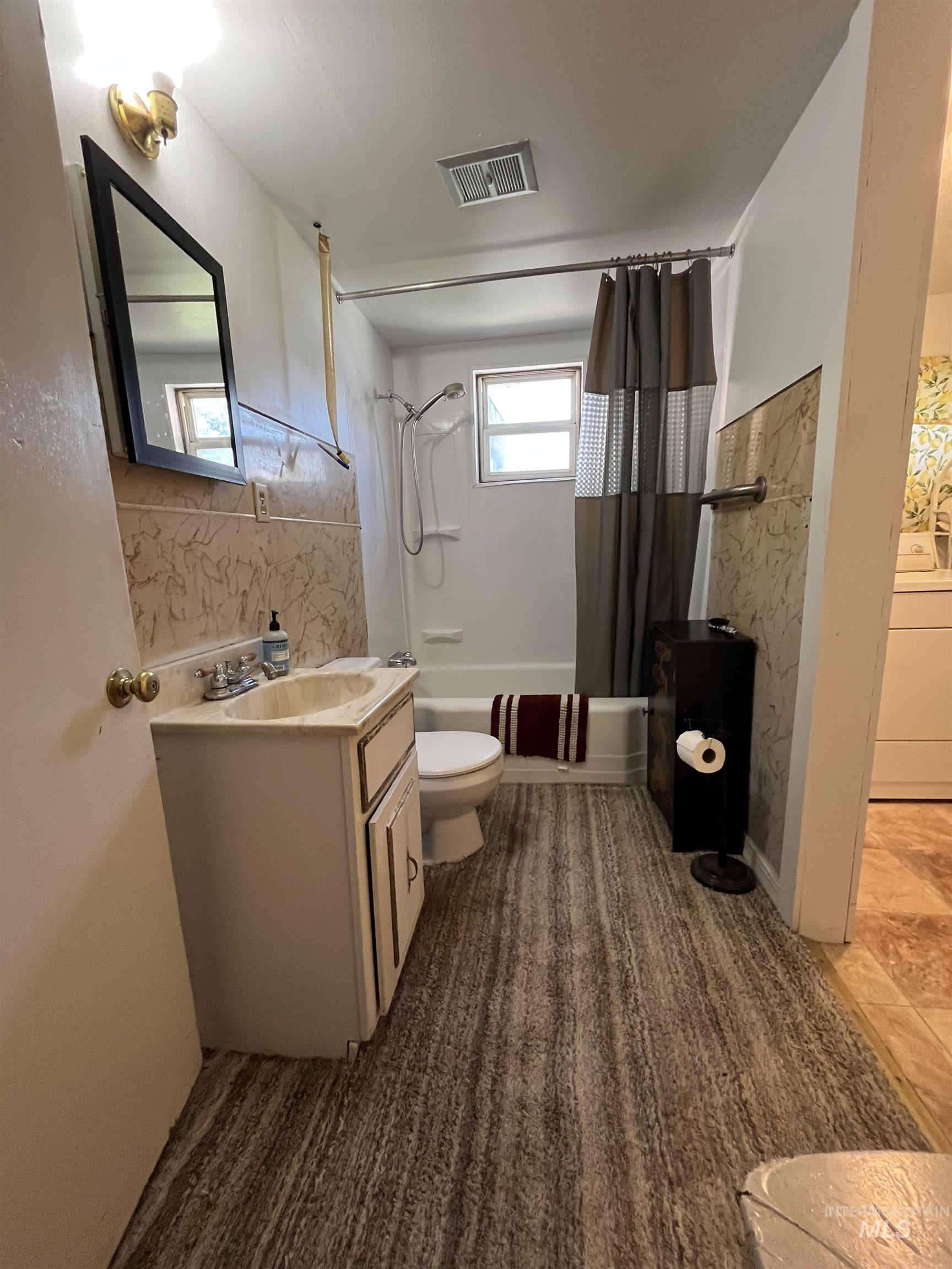 2131 N 2900 W, Arco, Idaho 83213, 3 Bedrooms, 1 Bathroom, Residential For Sale, Price $280,000, 98922379