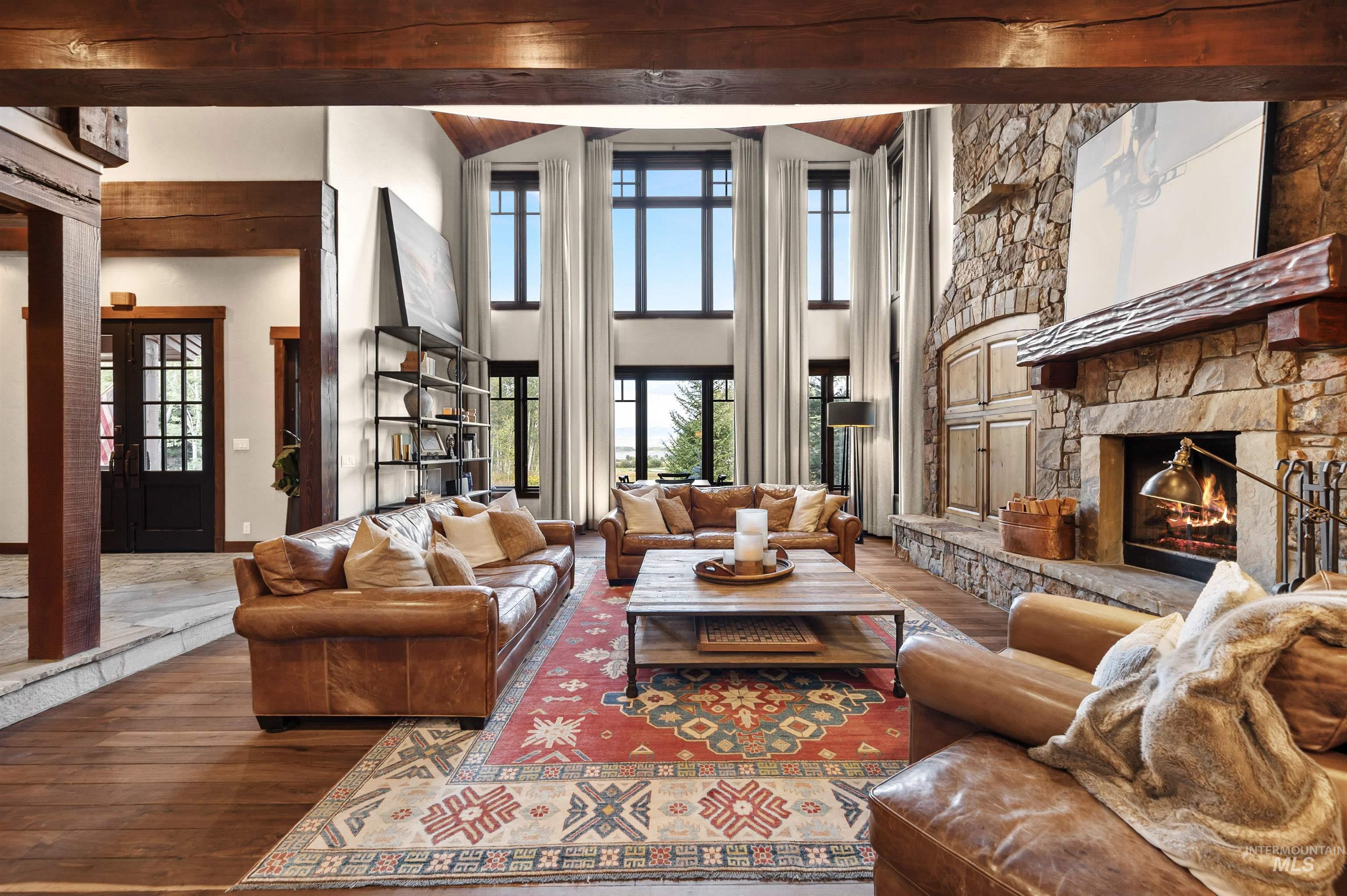 565 Discovery Drive, Donnelly, Idaho 83615, 4 Bedrooms, 3.5 Bathrooms, Residential For Sale, Price $3,200,000, 98922467