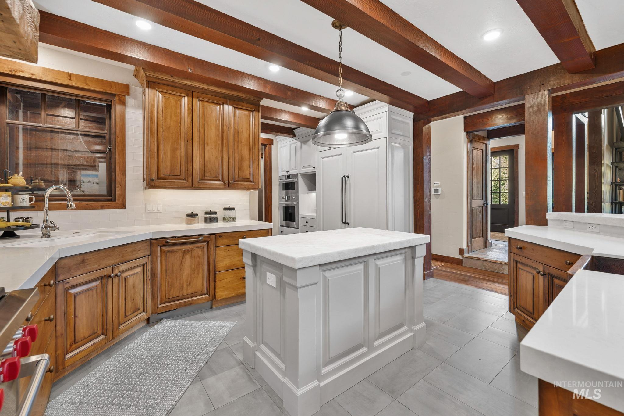 565 Discovery Drive, Donnelly, Idaho 83615, 4 Bedrooms, 3.5 Bathrooms, Residential For Sale, Price $3,200,000, 98922467