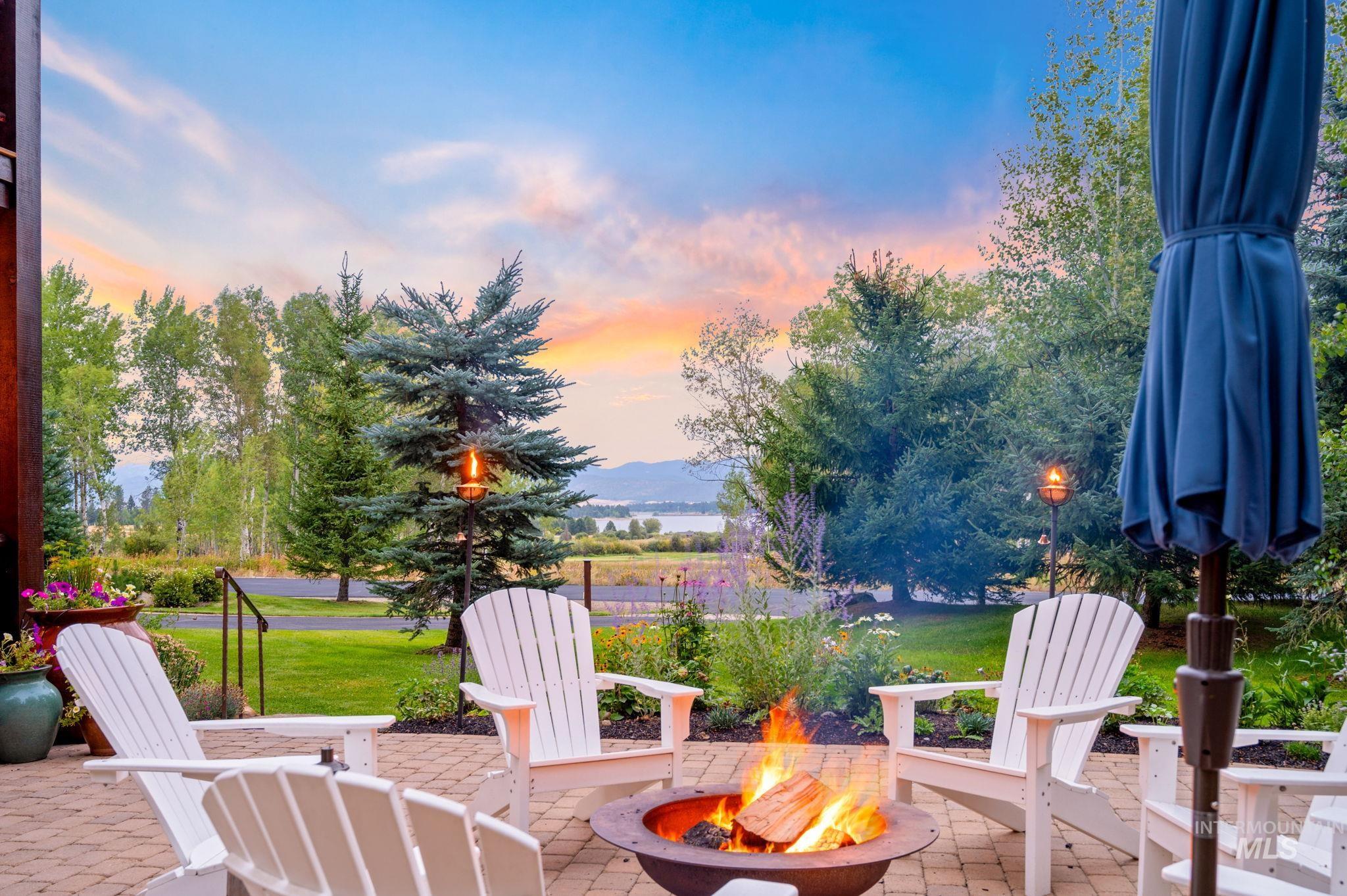 565 Discovery Drive, Donnelly, Idaho 83615, 4 Bedrooms, 3.5 Bathrooms, Residential For Sale, Price $3,200,000, 98922467