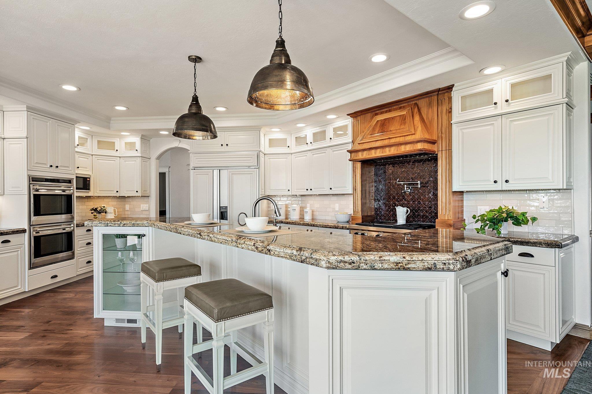 2200 W Clearvue Ct, Eagle, Idaho 83616, 4 Bedrooms, 3.5 Bathrooms, Residential For Sale, Price $2,995,000, 98922485
