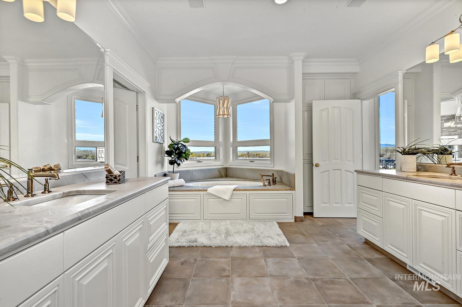 2200 W Clearvue Ct, Eagle, Idaho 83616, 4 Bedrooms, 3.5 Bathrooms, Residential For Sale, Price $2,995,000, 98922485