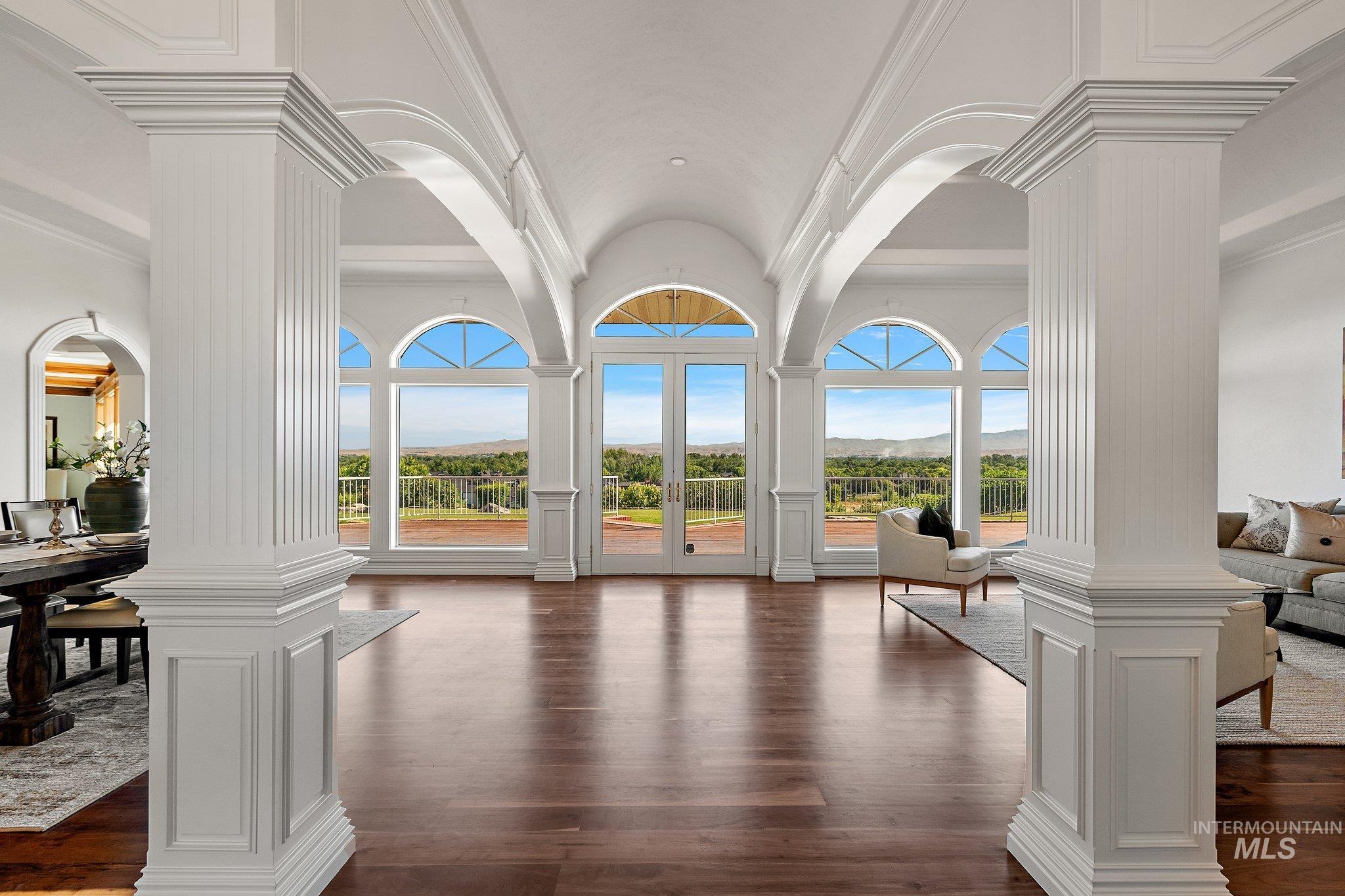 2200 W Clearvue Ct, Eagle, Idaho 83616, 4 Bedrooms, 3.5 Bathrooms, Residential For Sale, Price $2,995,000, 98922485