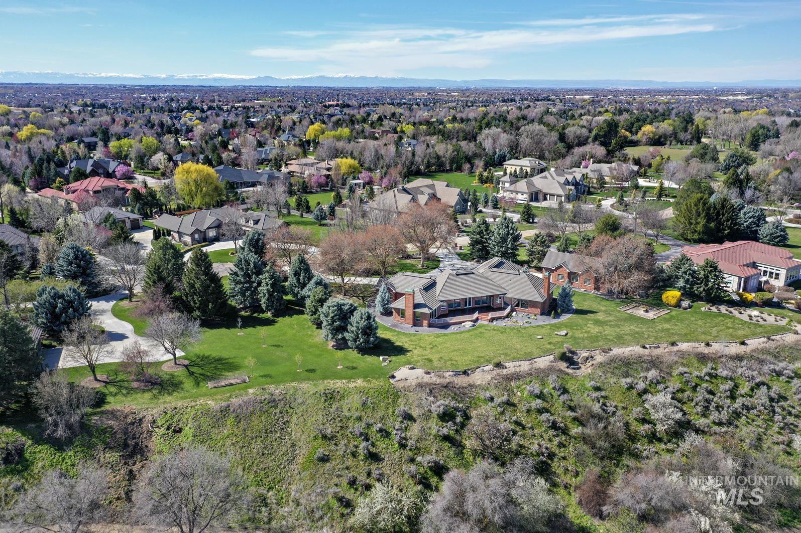 2200 W Clearvue Ct, Eagle, Idaho 83616, 4 Bedrooms, 3.5 Bathrooms, Residential For Sale, Price $2,995,000, 98922485