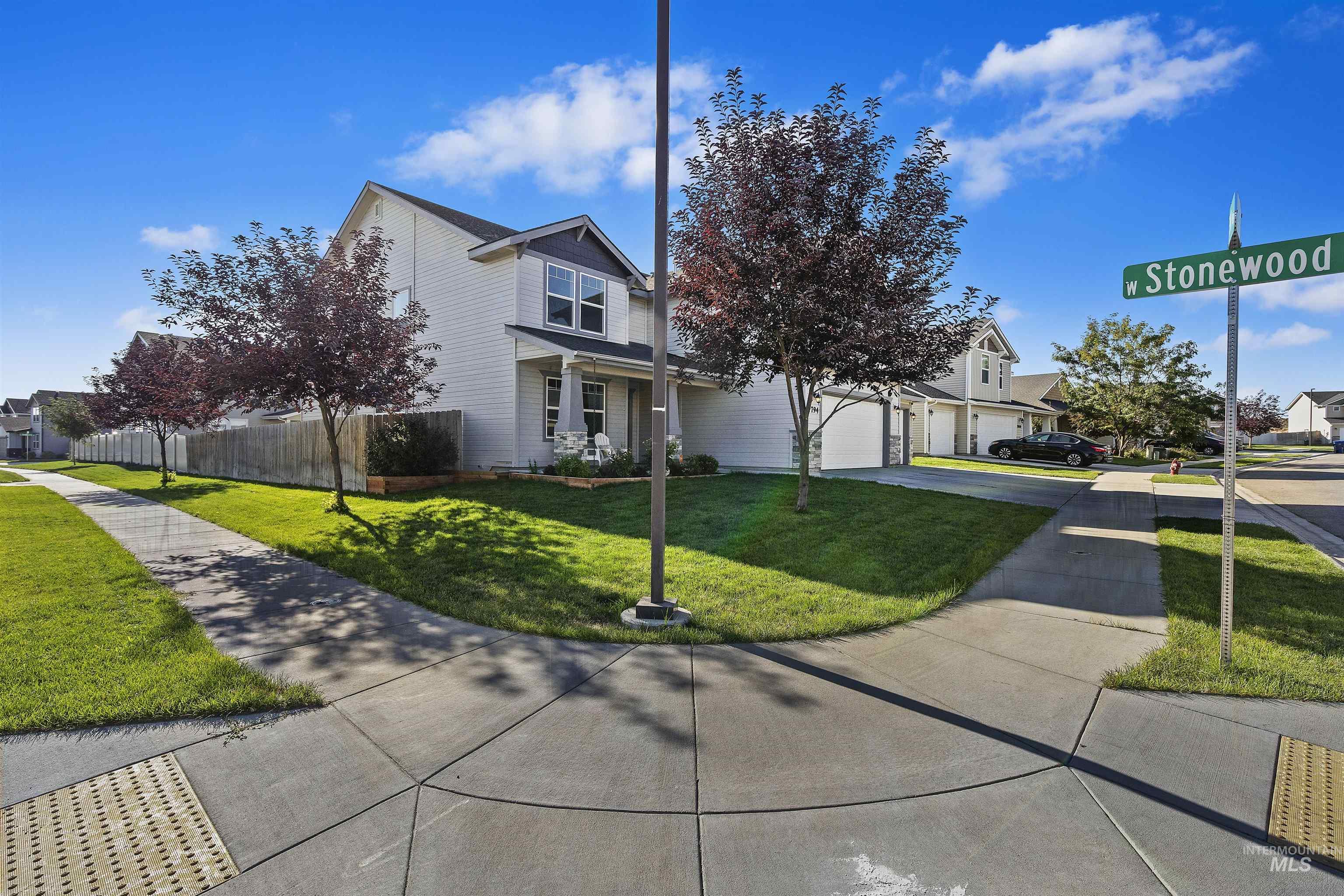 7794 S Cape View Way, Boise, Idaho 83709, 5 Bedrooms, 3 Bathrooms, Residential For Sale, Price $599,000,MLS 98922513