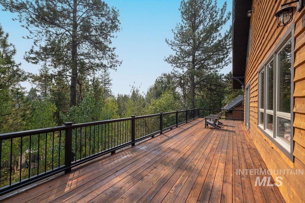 757 Chad Loop, McCall, Idaho 83638, 5 Bedrooms, 3 Bathrooms, Residential For Sale, Price $1,260,000,MLS 98922523