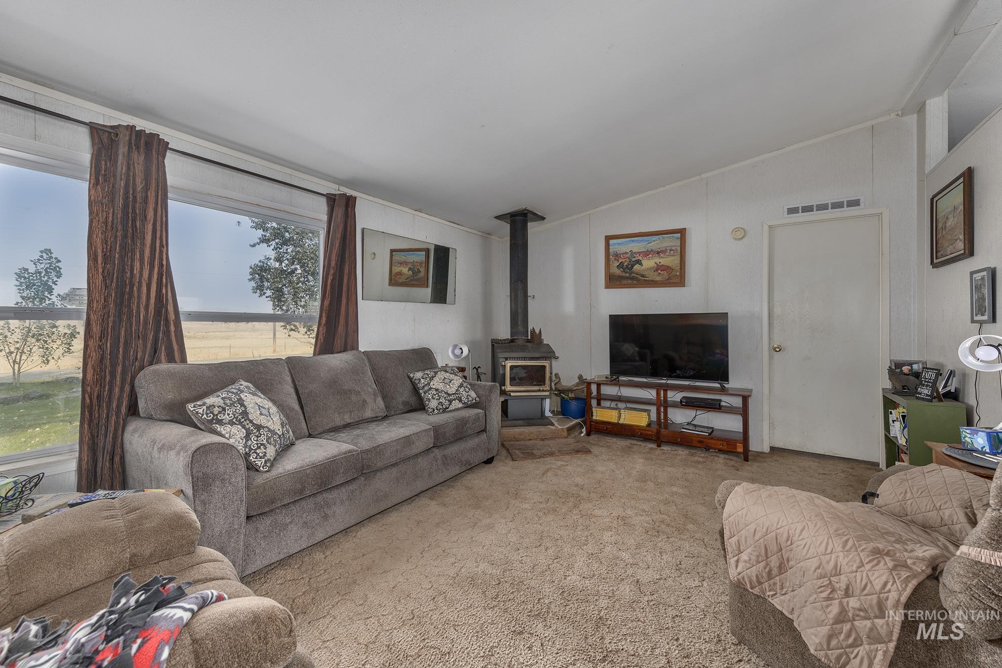 3115 Farm To Market Rd, Midvale, Idaho 83645, 3 Bedrooms, 2 Bathrooms, Residential For Sale, Price $486,960, 98922533