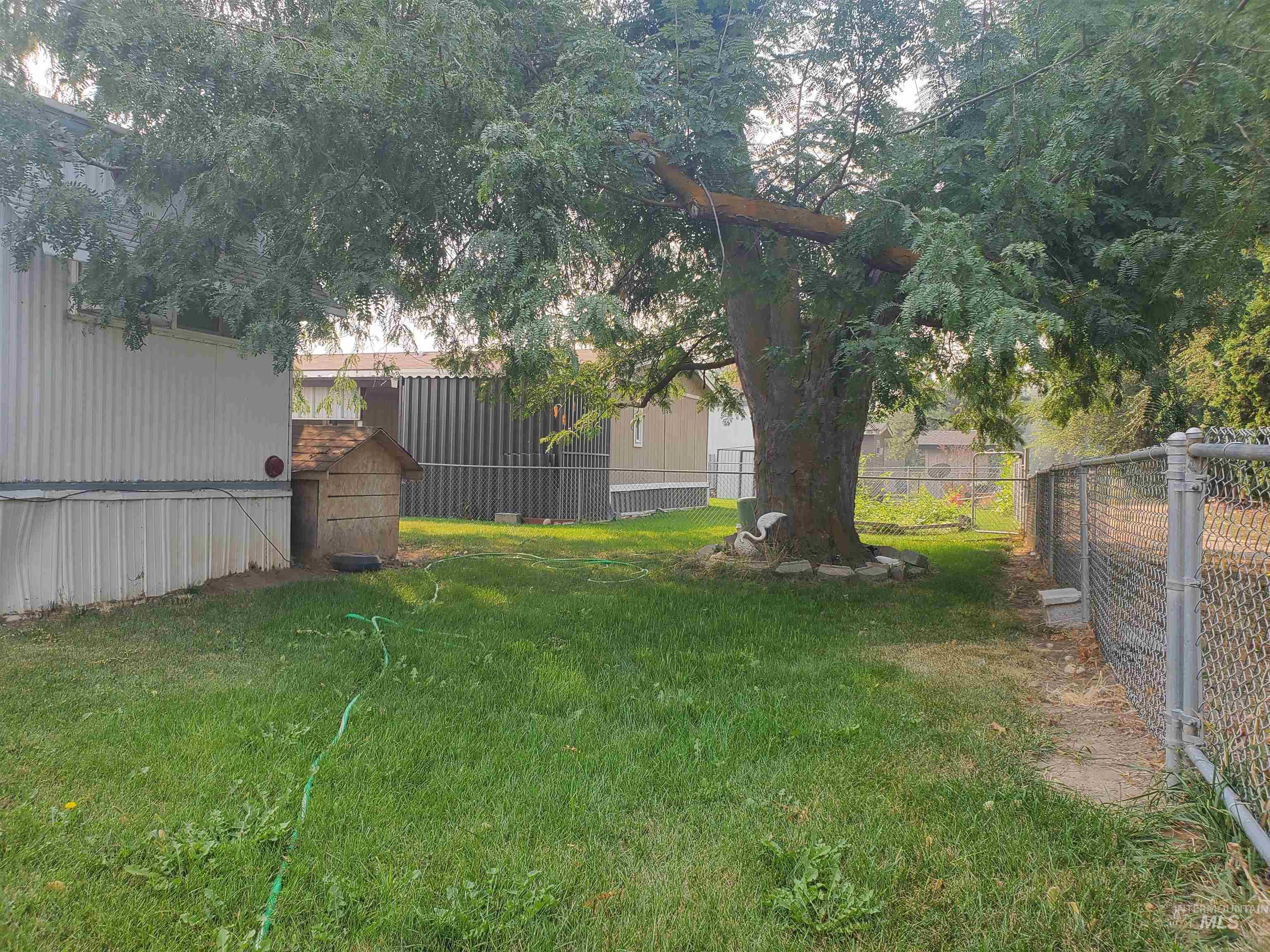 1410 W Flamingo, Nampa, Idaho 83651, 2 Bedrooms, 1 Bathroom, Residential For Sale, Price $54,900, 98922580