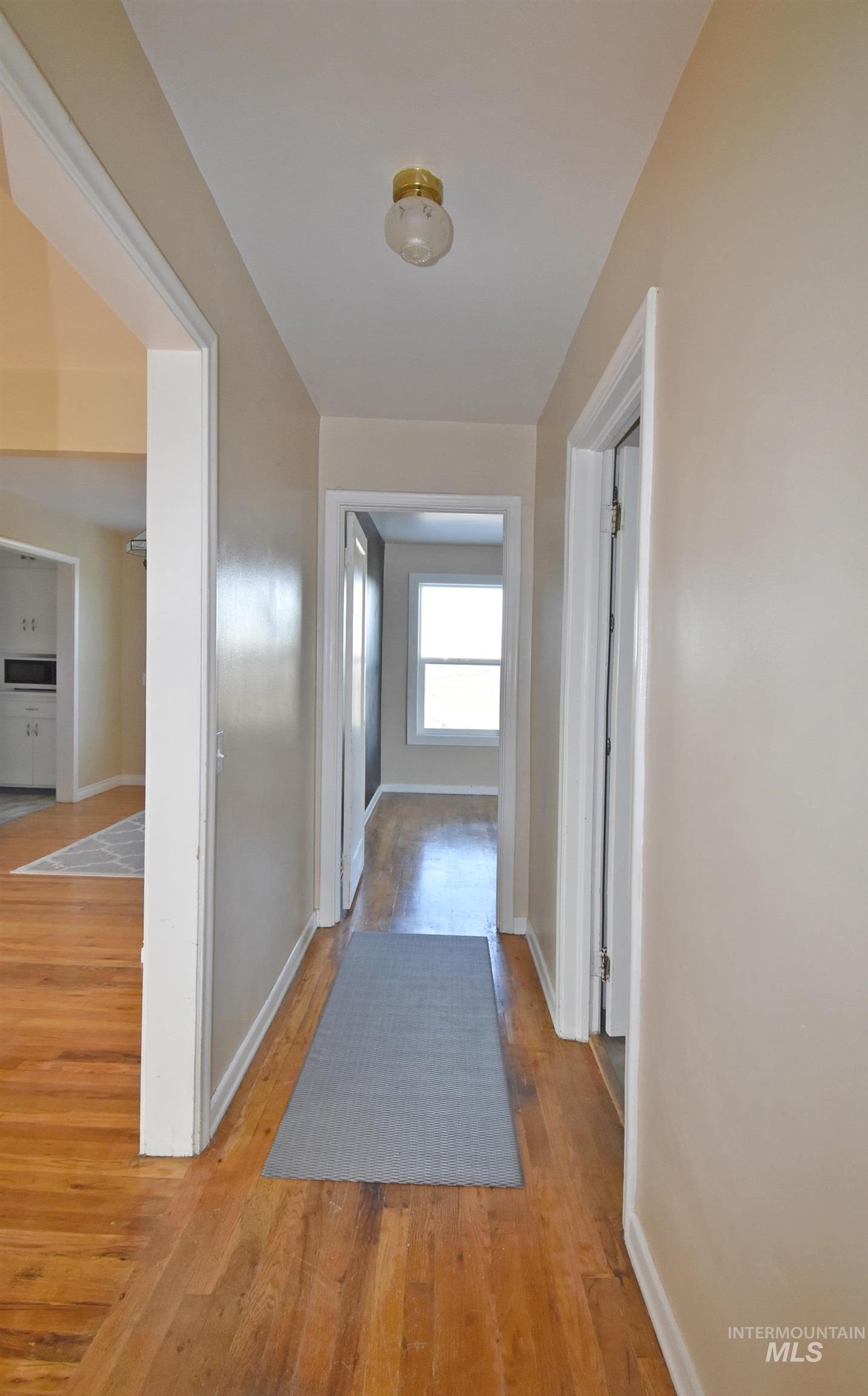 2342-2344 19th Street, Clarkston, Washington 99403, 2 Bedrooms, 1 Bathroom, Residential Income For Sale, Price $389,000, 98922616