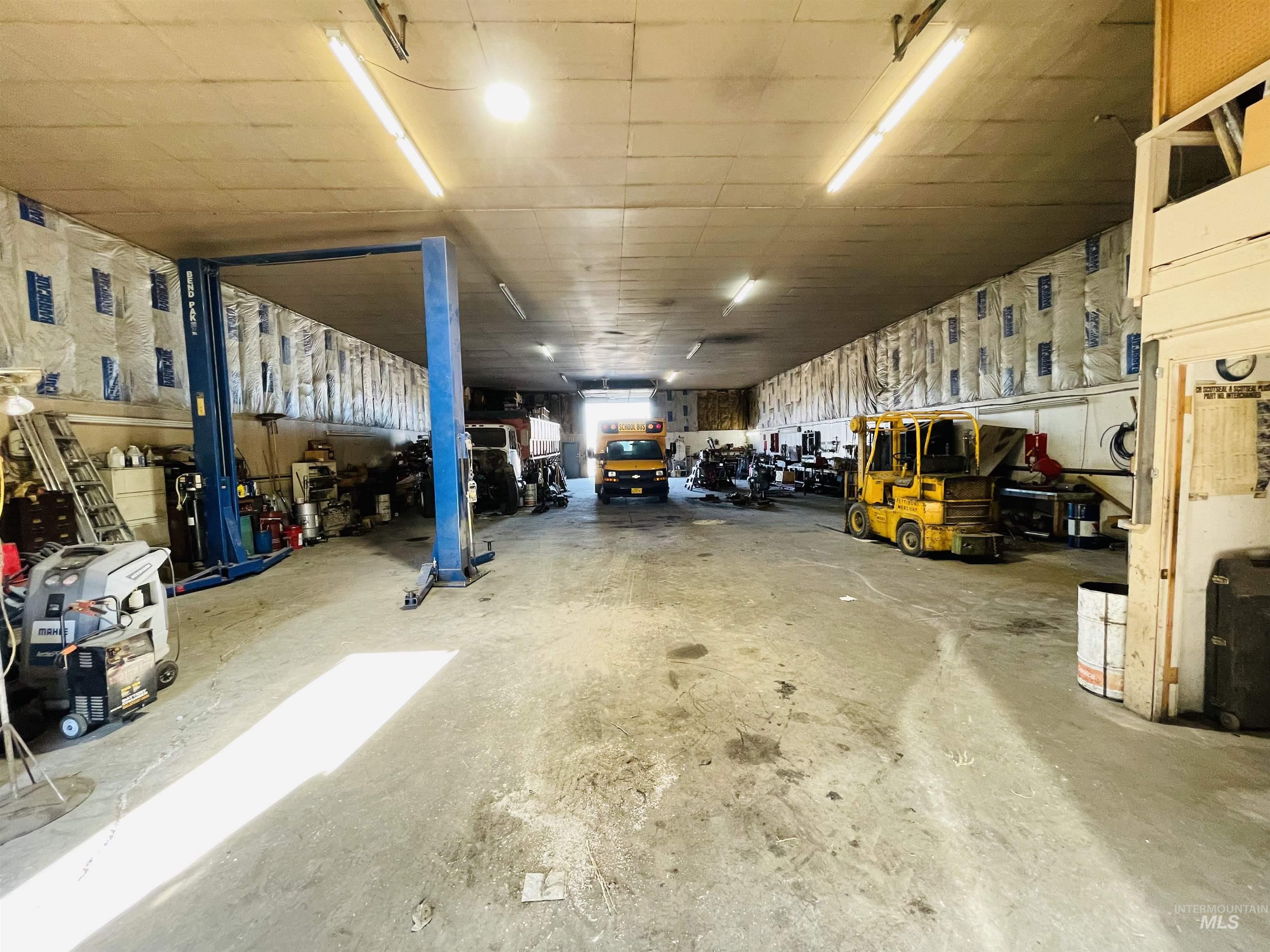2280 NW 11th st, Ontario, Oregon 97914, Business/Commercial For Sale, Price $485,000, 98922630