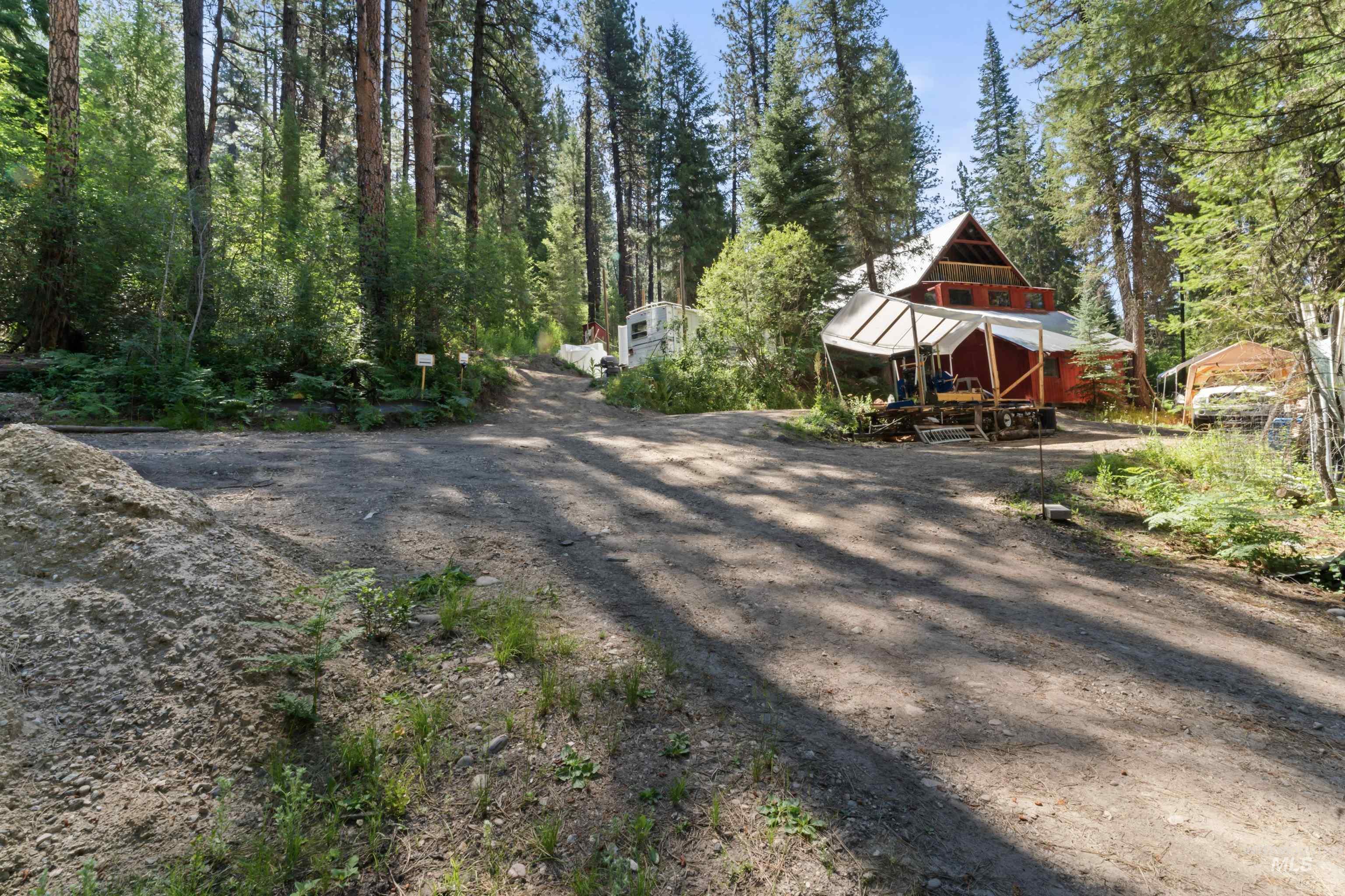 55 Thunder Rd, Garden Valley, Idaho 83622, 2 Bedrooms, 1 Bathroom, Residential For Sale, Price $389,000,MLS 98922634