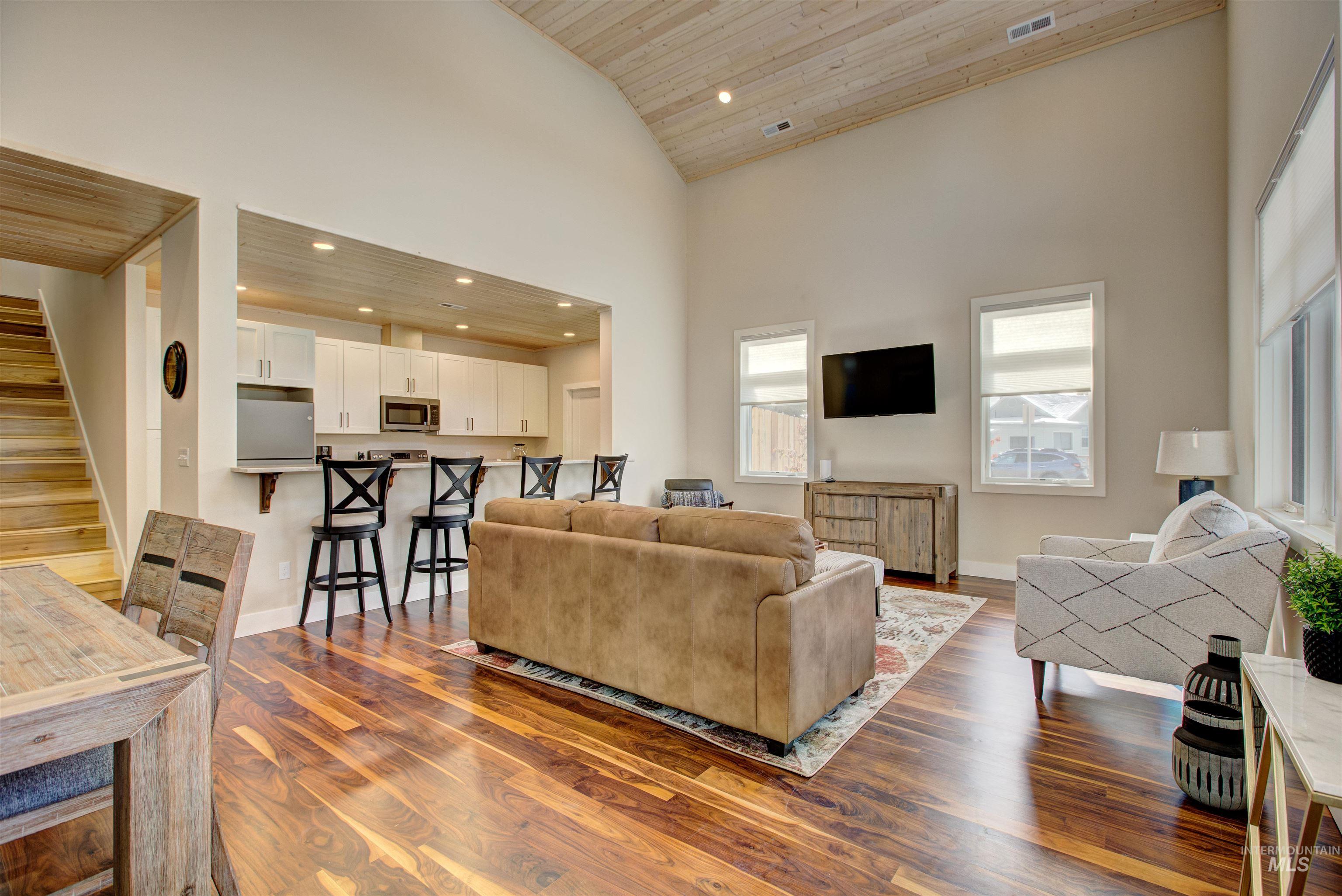 1436 S Euclid Avenue, Boise, Idaho 83706, 3 Bedrooms, 3.5 Bathrooms, Residential Income For Sale, Price $1,375,000, 98922721